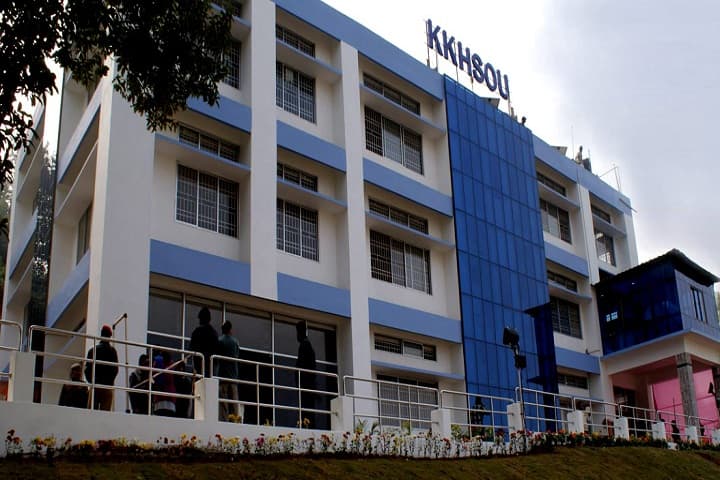 https://cache.careers360.mobi/media/colleges/social-media/media-gallery/1153/2023/4/10/Campus View of Krishna Kanta Handiqui State Open University Guwahati_Campus-View.jpg